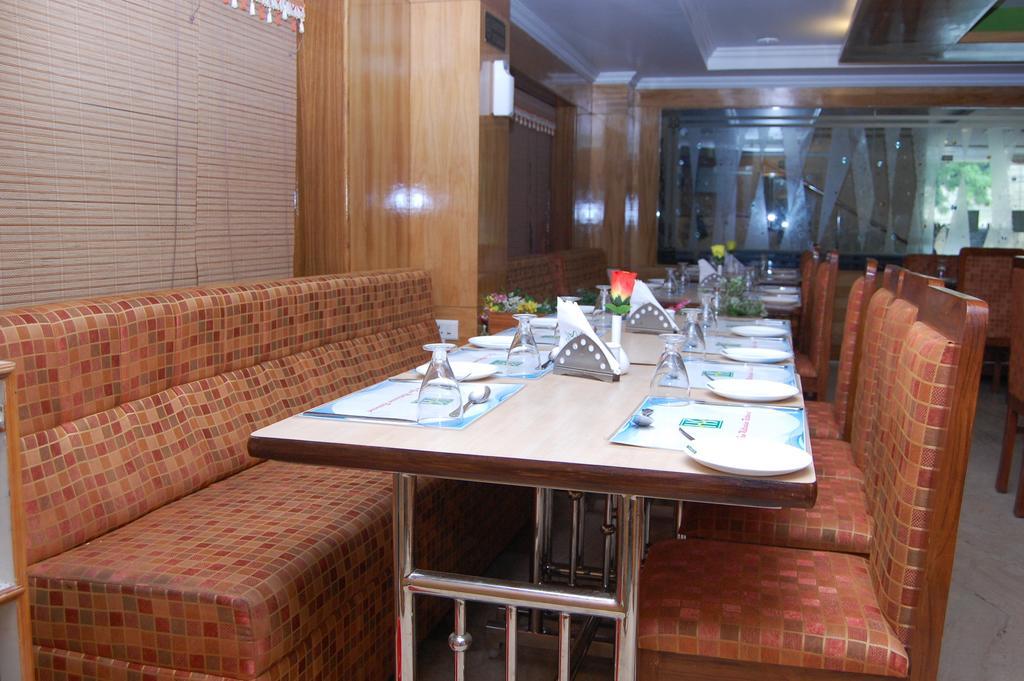 Hotel Sona'S Tiruchirappalli المظهر الخارجي الصورة