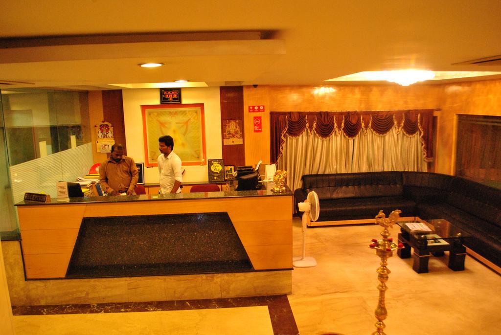 Hotel Sona'S Tiruchirappalli المظهر الخارجي الصورة