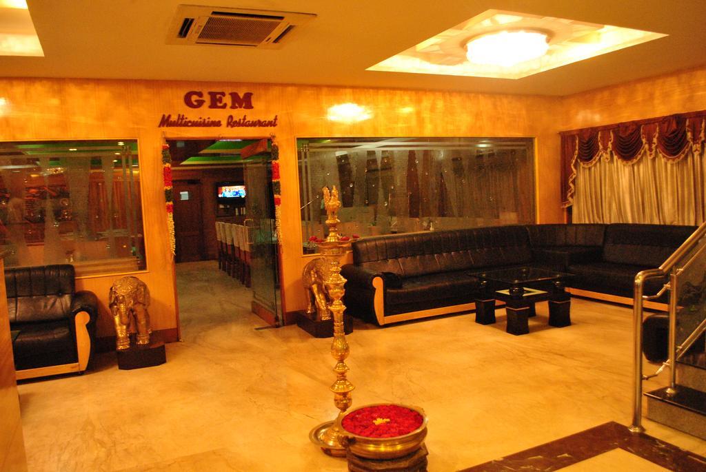 Hotel Sona'S Tiruchirappalli المظهر الخارجي الصورة
