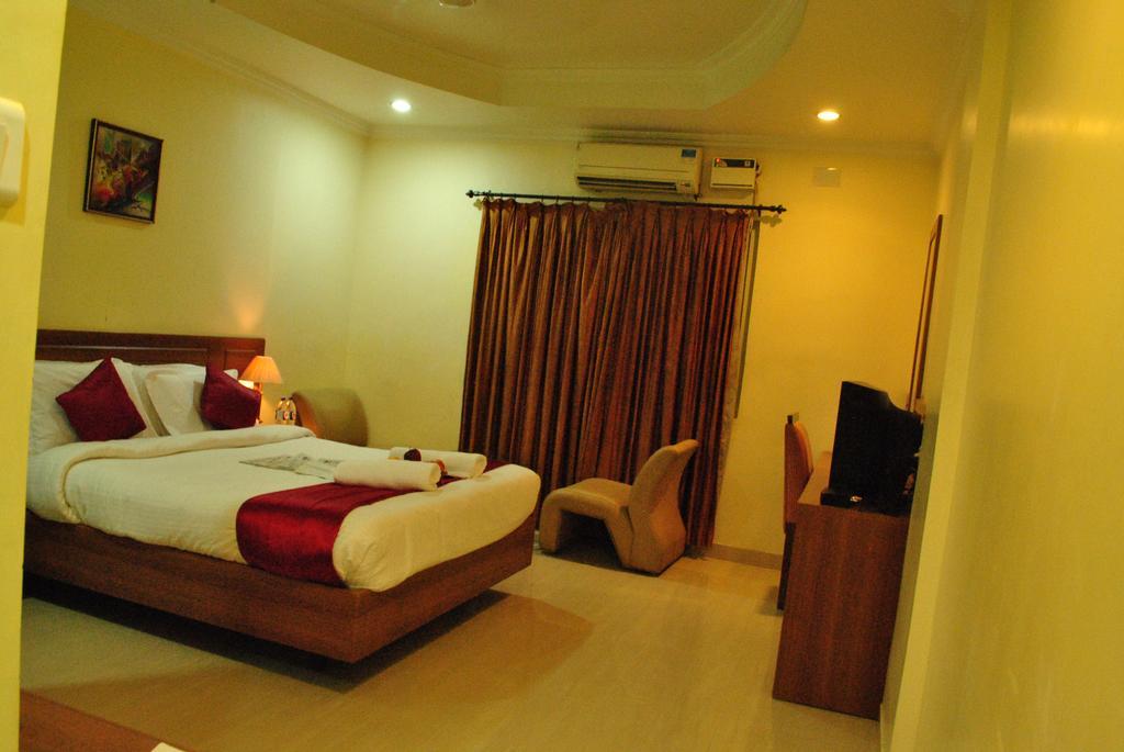 Hotel Sona'S Tiruchirappalli المظهر الخارجي الصورة
