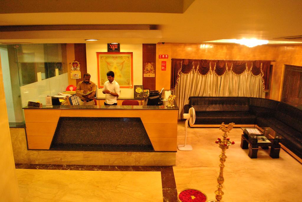 Hotel Sona'S Tiruchirappalli المظهر الخارجي الصورة